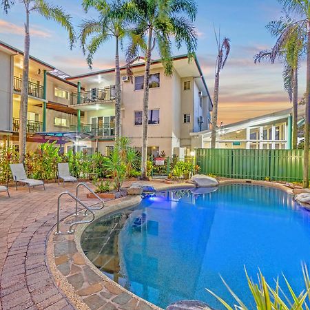 Koala Court Holiday Apartments Кернс Екстер'єр фото