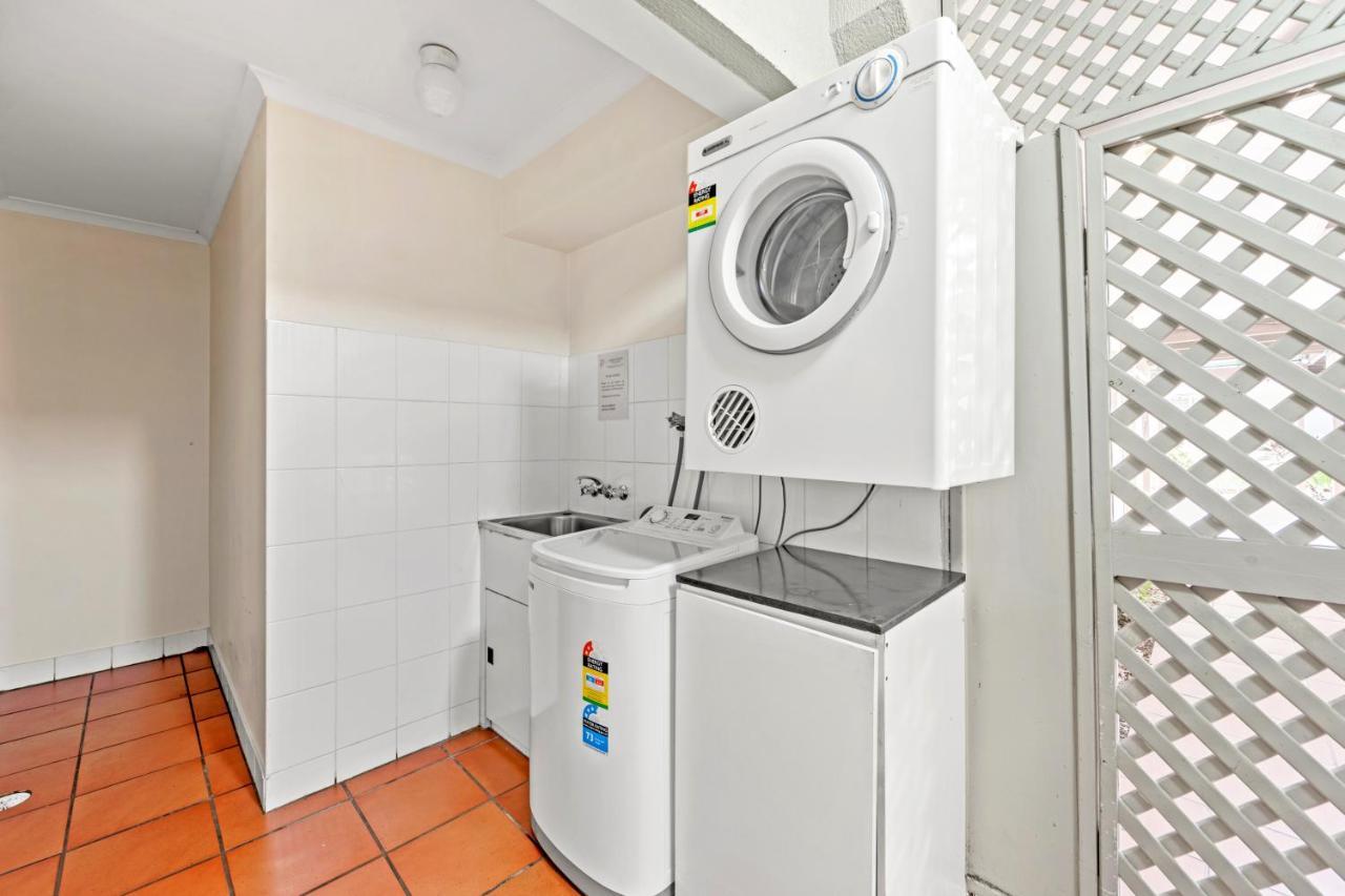 Koala Court Holiday Apartments Кернс Екстер'єр фото