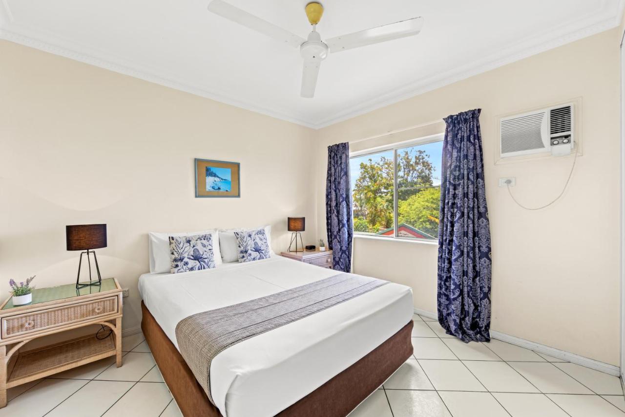 Koala Court Holiday Apartments Кернс Екстер'єр фото