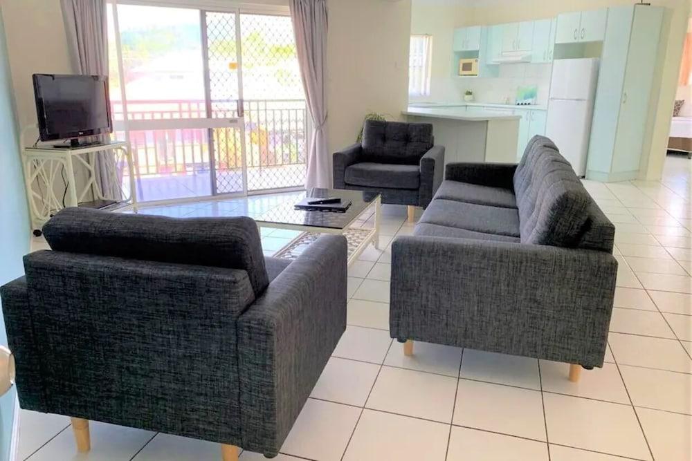 Koala Court Holiday Apartments Кернс Екстер'єр фото
